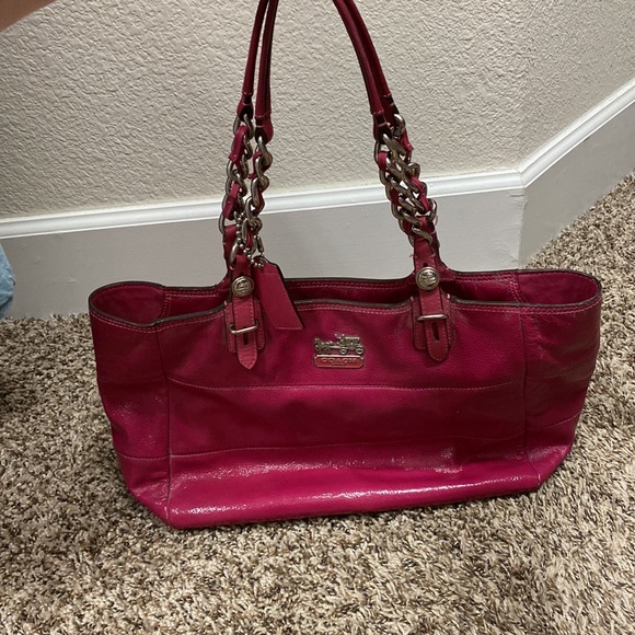 COACH Pink paten leather purse - Picture 5 of 11